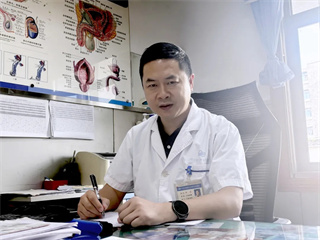 刘嵩医生